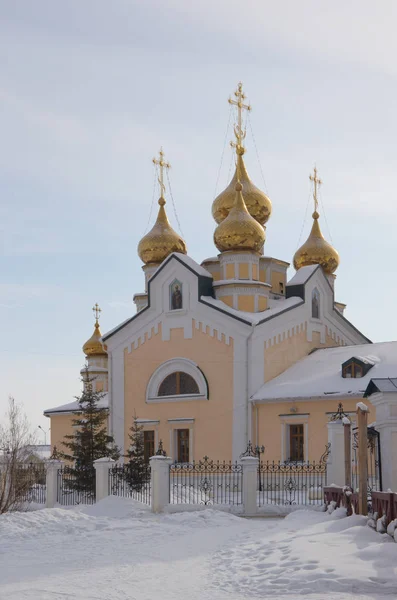 Yakoutsk Russie Mars 2019 Paysage Urbain Église Transfiguration Est Ancienne — Photo