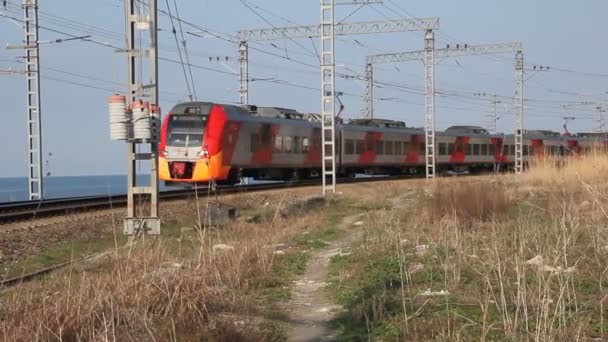 Sochi Rússia Março 2017 Passando Trem Passageiros — Vídeo de Stock