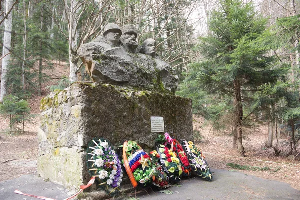 Guzeripl Rusia Marzo 2019 Monumento Los Soldados Muertos Defensa Patria — Foto de Stock