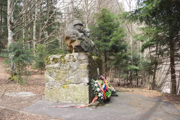 Guzeripl Rusia Marzo 2019 Monumento Los Soldados Muertos Defensa Patria — Foto de Stock