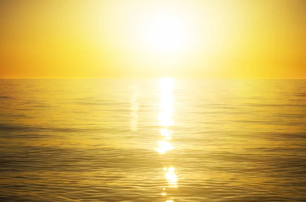 海の夕日。自然の組成. — ストック写真