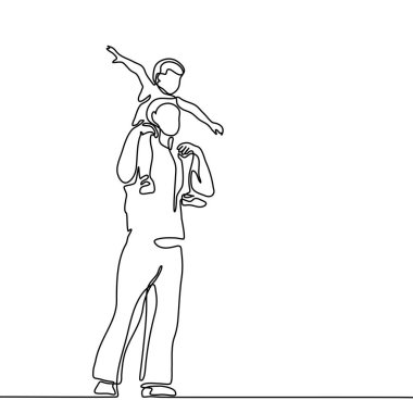 Baba ile oğlu omuzlarında