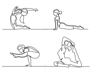 Kadın egzersiz yoga poz yapmak