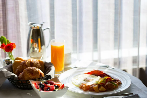 Breakfast at hotel — Stock Photo, Image