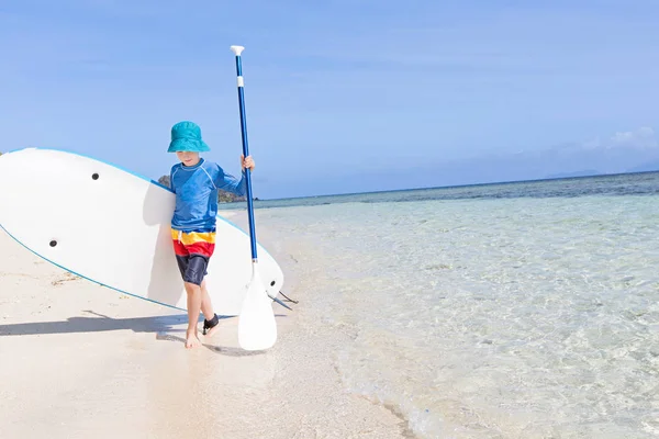 Bambino in vacanza — Foto Stock