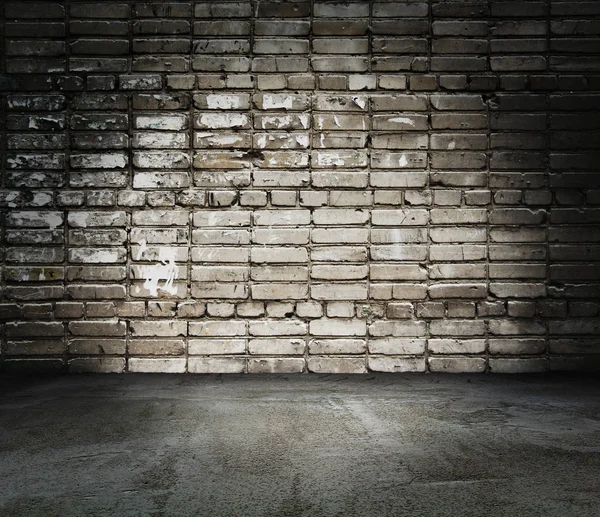 Gamla rum med tegel vägg — Stockfoto