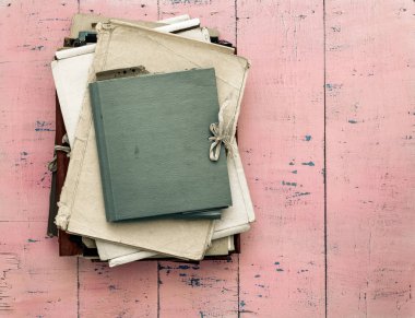 retro klasörleri yığını