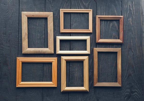 Old frames on wall — Stock Photo, Image