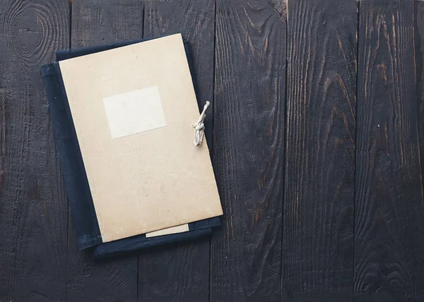 Folder on wooden background — Stock Photo, Image