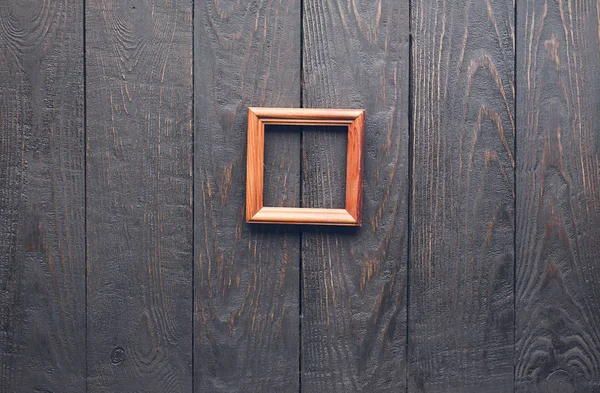 Moldura da foto na parede de madeira velha — Fotografia de Stock