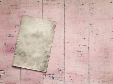 kağıt üzerinde pembe bir arka plan