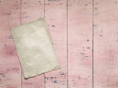 kağıt üzerinde pembe bir arka plan