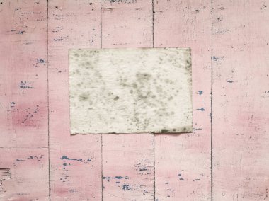 kağıt üzerinde pembe bir arka plan