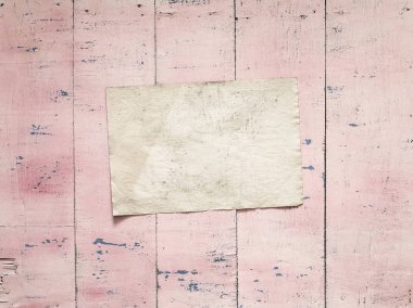 kağıt üzerinde pembe bir arka plan