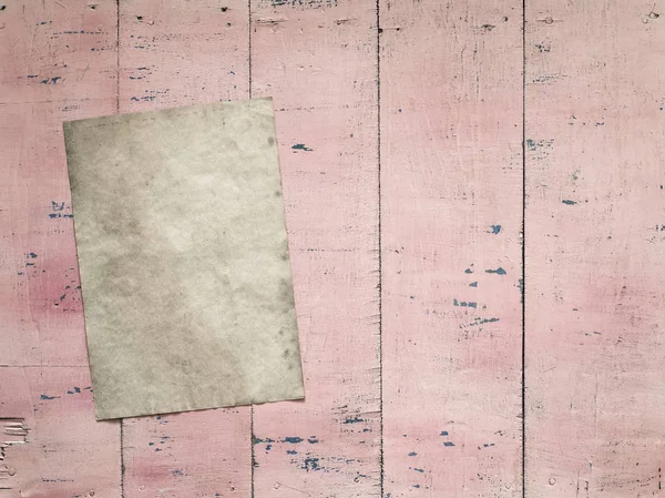 kağıt üzerinde pembe bir arka plan