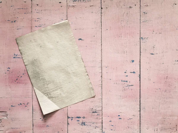 kağıt üzerinde pembe bir arka plan