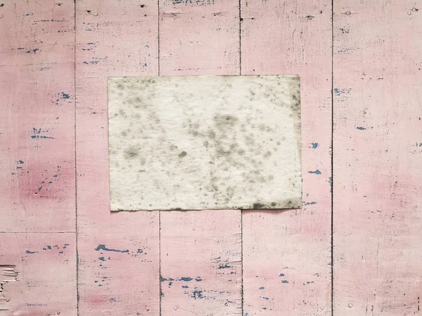 kağıt üzerinde pembe bir arka plan