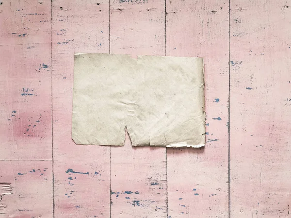 kağıt üzerinde pembe bir arka plan