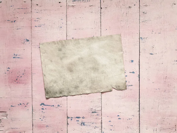 kağıt üzerinde pembe bir arka plan