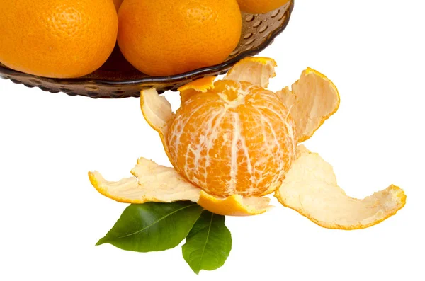 Ваза з фруктами та мандаринами — стокове фото