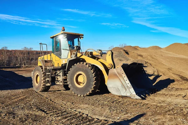 Pala excavadora amarilla — Foto de Stock