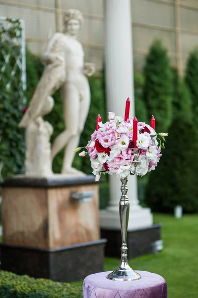 美しい結婚式の花の装飾 — ストック写真