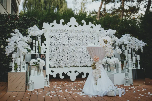 wedding tables and beautiful scenery