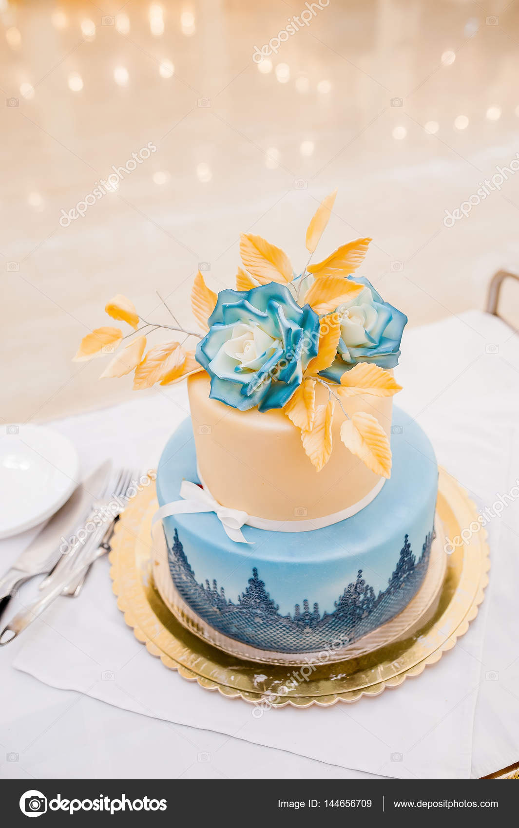 Beautiful big birthday cake and wedding Stock Photo by ©kiriak09 ...
