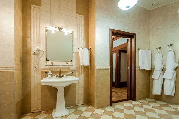 Lavabo nell'interno del bagno — Foto Stock