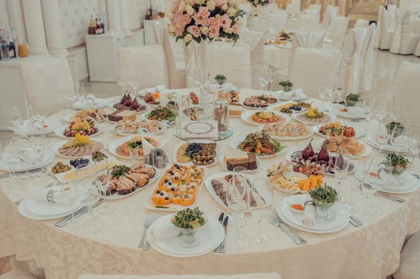 Düğün büfe tatil