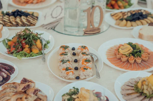 Tavolo buffet per matrimoni — Foto Stock