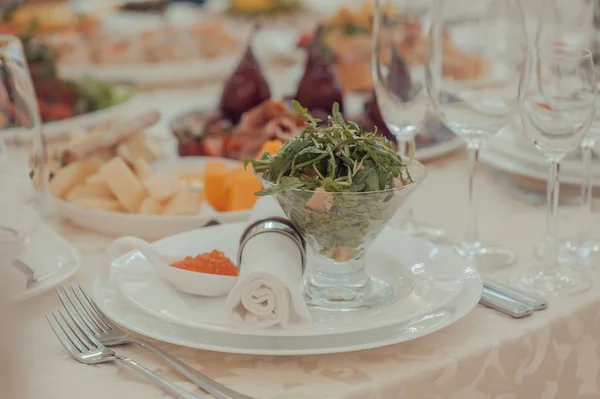 Tavolo buffet per matrimoni — Foto Stock