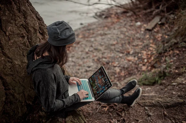 Persone e tecnologia — Foto Stock