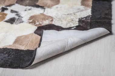 doğal Halılar yün izolasyon üzerinde yapılan