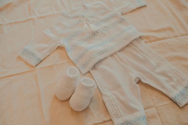 Bebek için ulusal kıyafetler