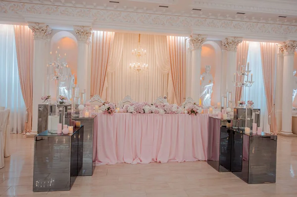Красивая панорама свадебного зала — стоковое фото