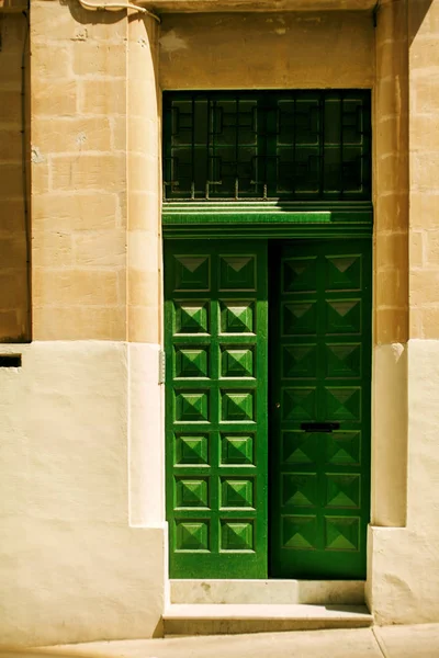 Traditional Maltese door, Malta, Europe — Stock Photo, Image