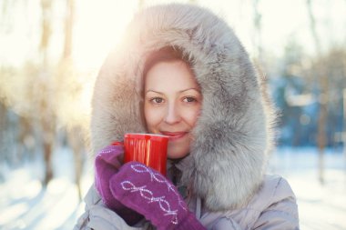 Genç adam komplike portre