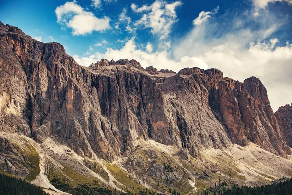 Altas montañas Dolomitas — Foto de Stock