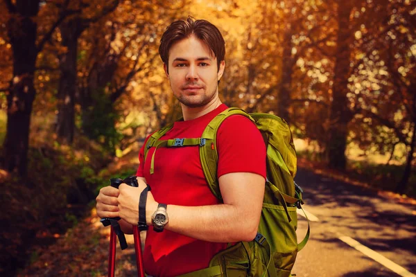 Ung man turist — Stockfoto