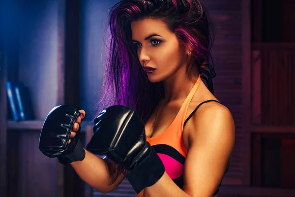 Femme boxer forte — Photo
