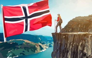 Kadın turist Preikestolen uçurumun
