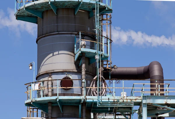 Chemical Refinery Plant Smokestack Tower Pipeline — Stock Photo, Image