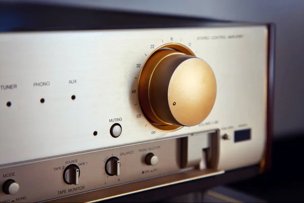 Vintage Stereo Audio Amplifier Volume Knob — Stock Photo, Image