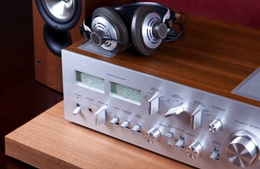 Analog ses Stereo sistemi amplifikatör kulaklık hoparlör