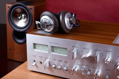 Analog ses Stereo sistemi amplifikatör kulaklık hoparlör