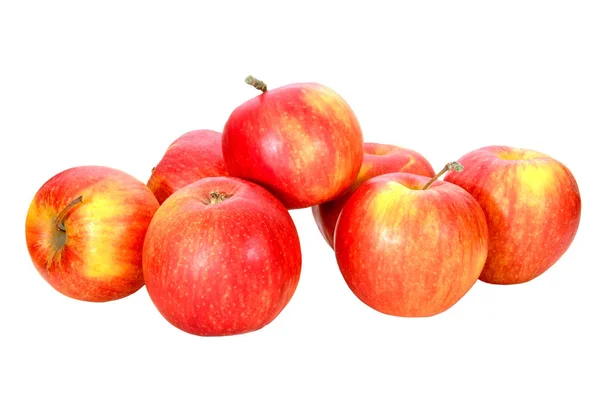 Спелые красные яблоки на белом фоне — стоковое фото
