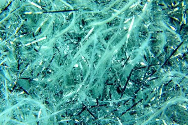 parlak mavi ve beyaz tinsel ve glitter soyut arka plan