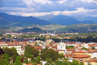 Bergamo, İtalya havadan görünümü