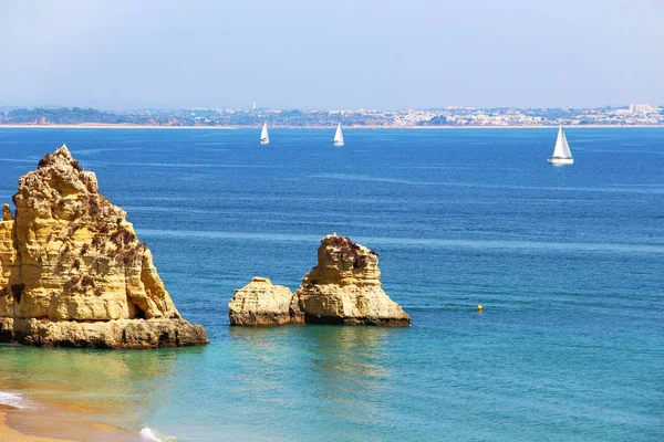 Stranden Dona Ana i lagos, Portugal — Stockfoto